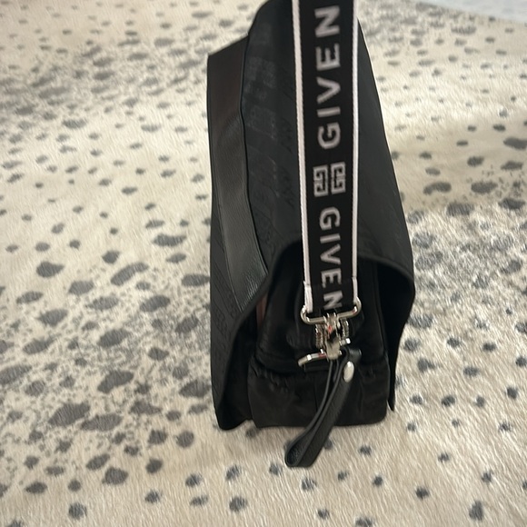 Givenchy Diaper Bag NWT - Picture 7 of 9